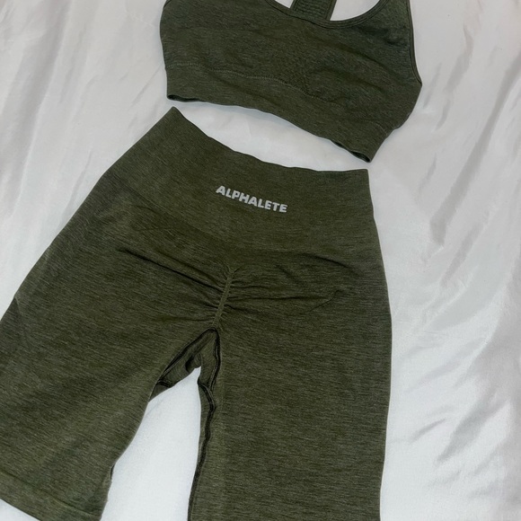 Alphalete amplify set in aspen - Picture 5 of 15